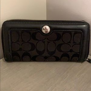 Coach wallet